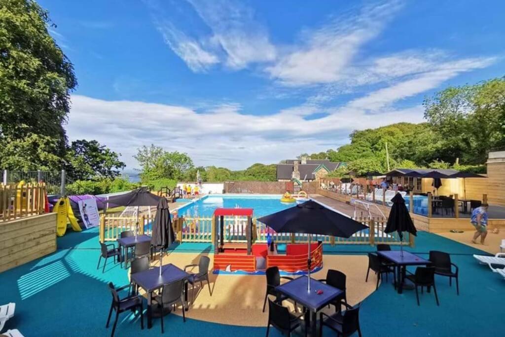 Glade Lodge- North Devon Coast, Bideford Bay Caravan Park Exterior foto